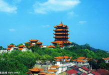 Lý Bạch và bài thơ Hoàng Hạc Lâu